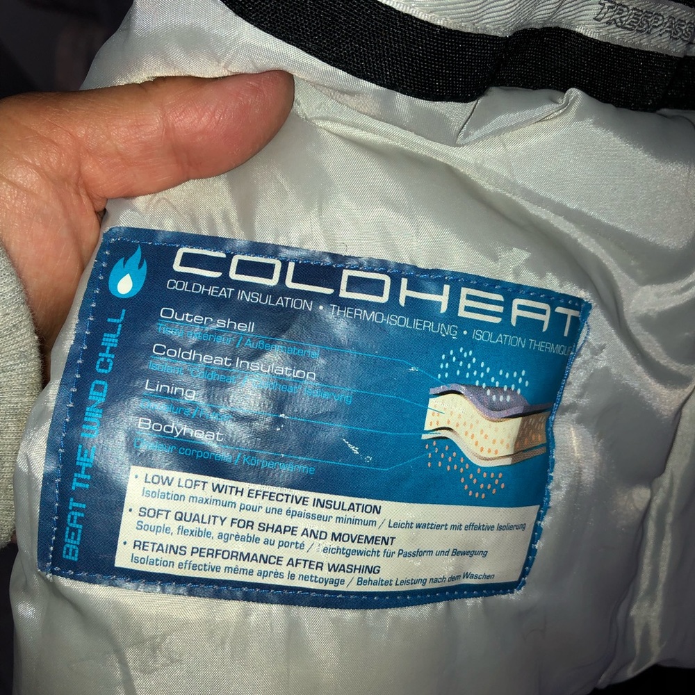 Ski Jacket - image 7